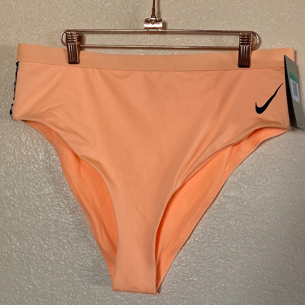 Nike Swim Bottms NWT